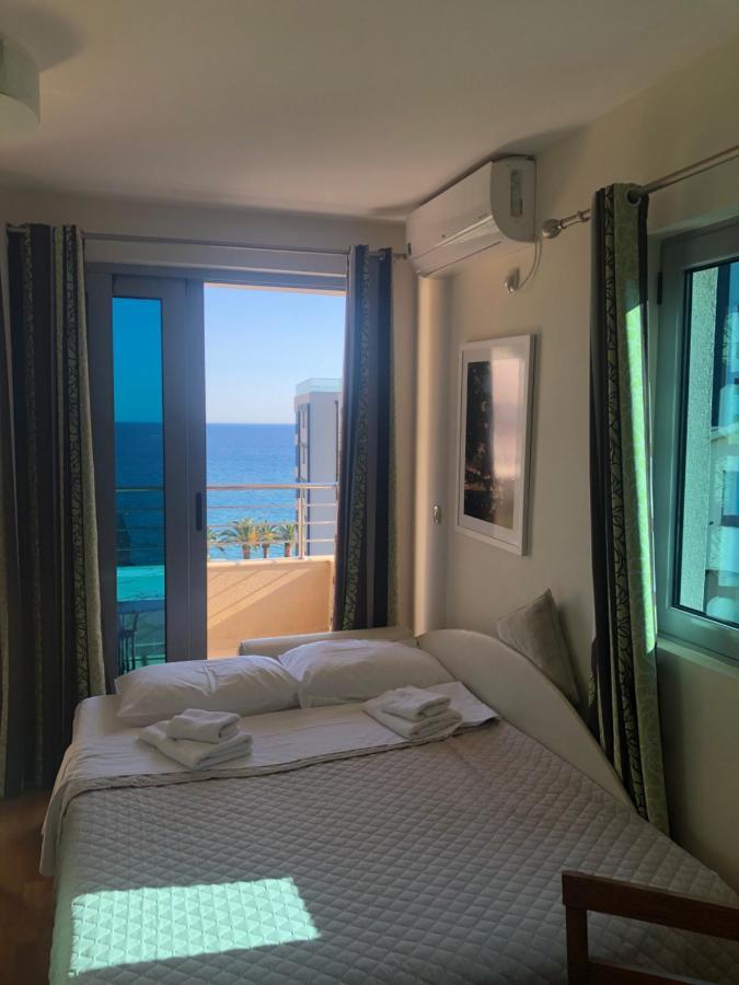 Apartments Rafailovic Ljubo ラファイロヴィチ エクステリア 写真