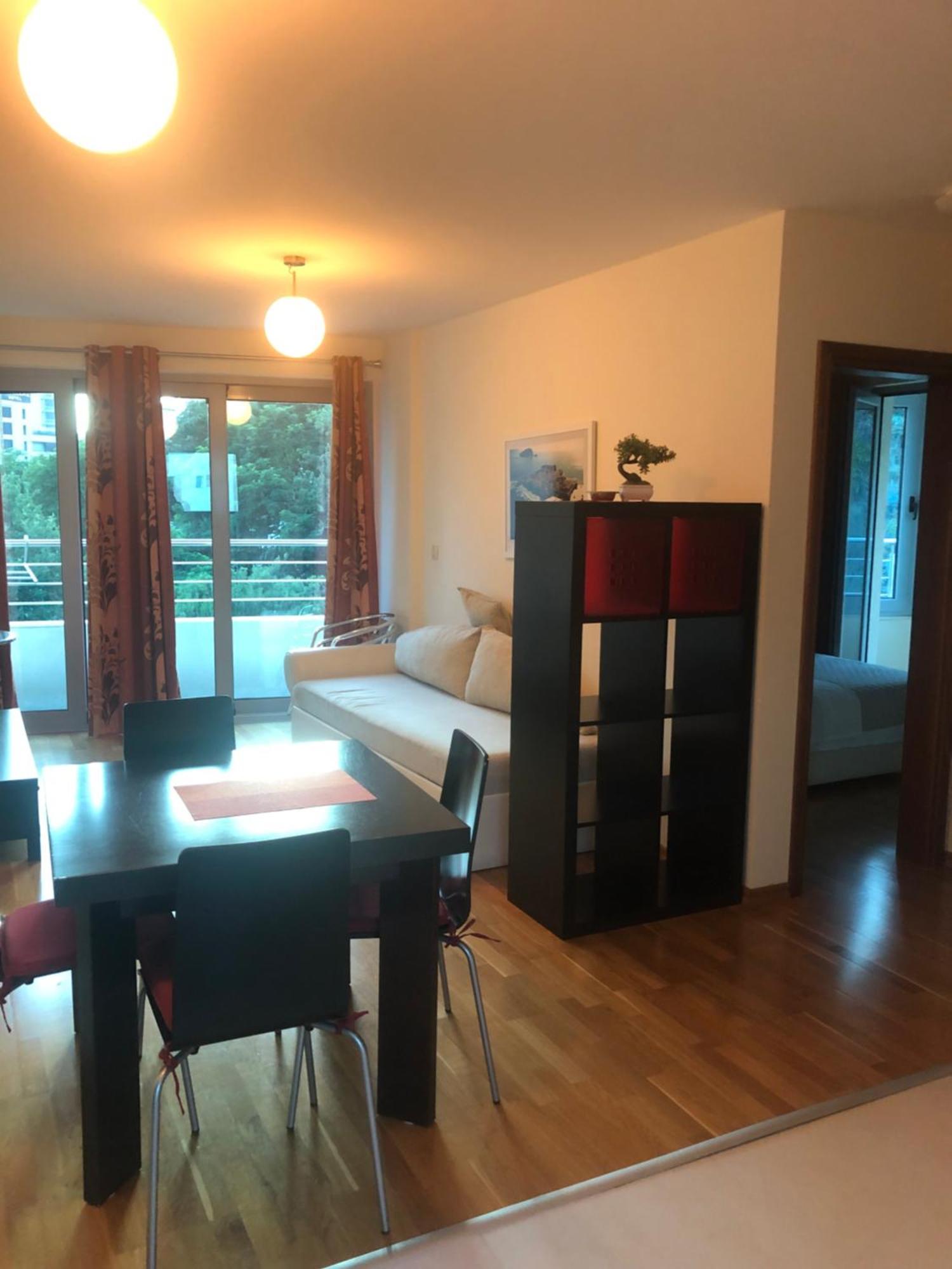 Apartments Rafailovic Ljubo ラファイロヴィチ エクステリア 写真
