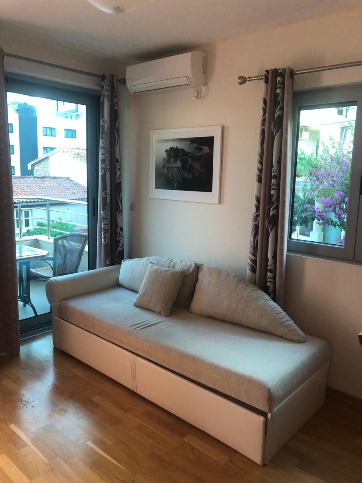 Apartments Rafailovic Ljubo ラファイロヴィチ エクステリア 写真