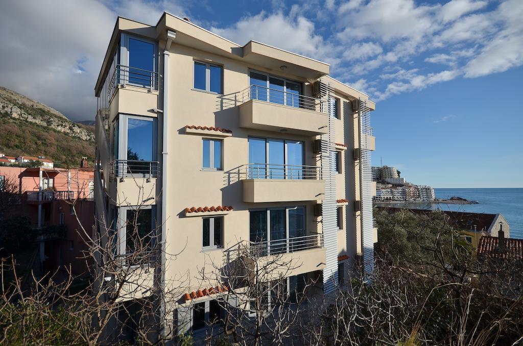 Apartments Rafailovic Ljubo ラファイロヴィチ エクステリア 写真
